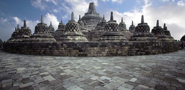 Tempat Wisata Sejarah Yang Ada di Indonesia